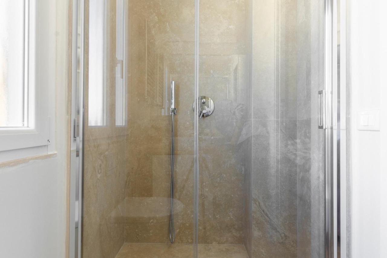 La Dolce Vita - Sunny Penthouse Trastevere Station 100Sqm Roma Exterior foto